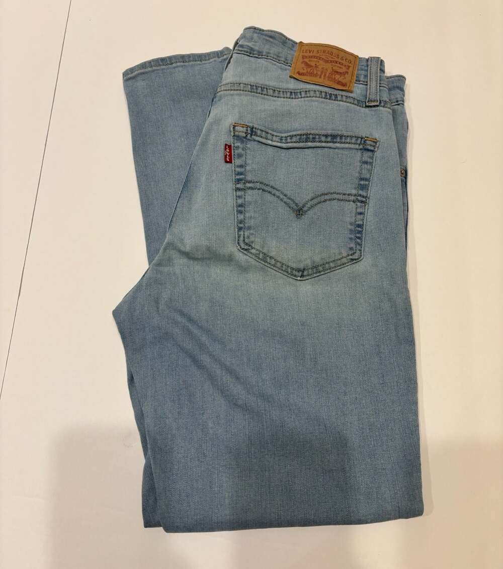 Levi's 721 High Rise Skinny Jeans- SIZE: 29